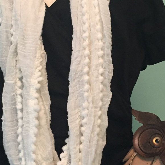 398-UR Brilliant ❤️~Little BOHO Peep Infinity Scarf - Picture 4 of 4